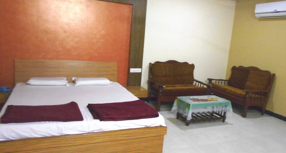 Hotel Ashoka, Haveri 4